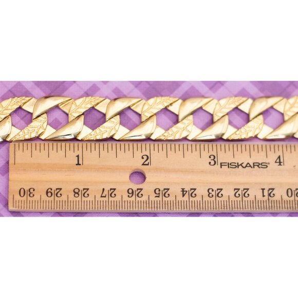 Vintage Sharp Curb Style Gold Tone Chain Necklace 23 inch - V11 - Picture 3 of 3